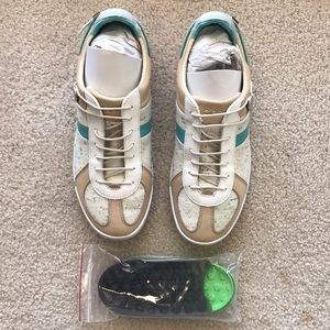 Plae Butler Turtledove Unisex Sneaker